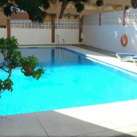 Apartment En La Carihuela *