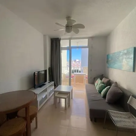 Appartamento En La Carihuela